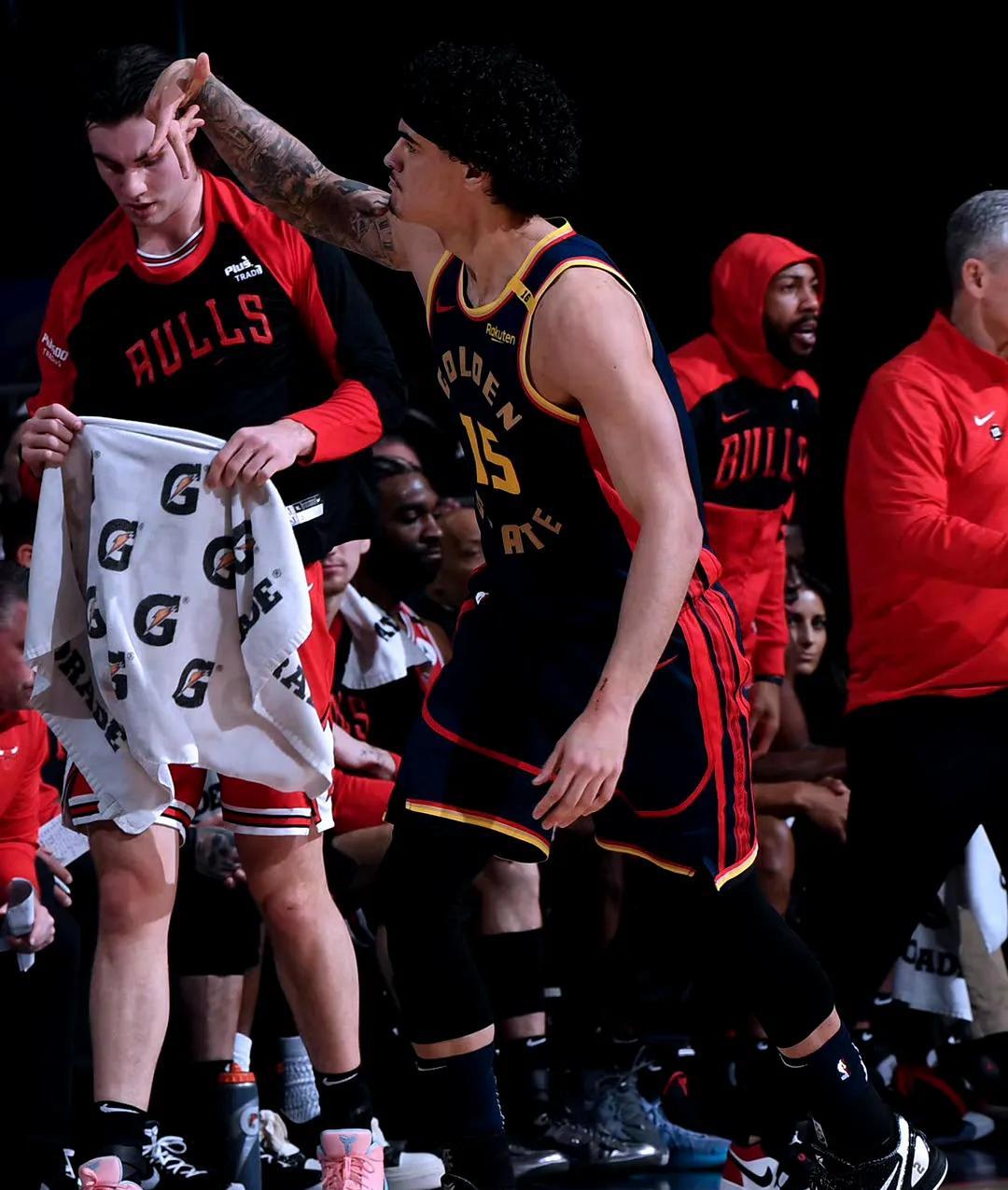  库里助攻能力 Kaiyun体育APP安装教程