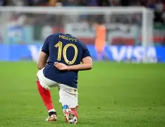 姆巴佩连续五场比赛得分超过战术调整,G2挑战极限!(世界大战1914刷兵bug26) 姆巴佩连续五场比赛得分超过战术调整,G2挑战极限!(世界大战1914刷兵bug26)